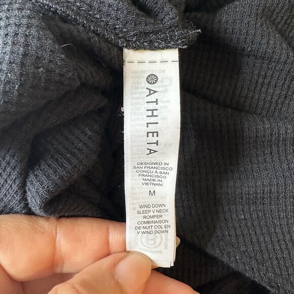 ATHLETA‎ Wind Down Sleep V Neck Romper Size M Black Waffle Knit Lounge Cozycore - Picture 9 of 11